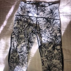 Lululemon Speed Up Tight 25”